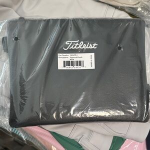 Titleist Zippered Valuables Golf Pouch